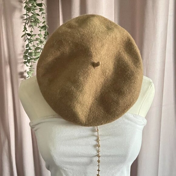 Tan Brown Beret Hat - Picture 4 of 4